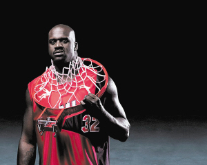 TT全球总决赛次日蓄势待发，首日差距微小（TT全球总决赛次日即将打响，首日难分高下）