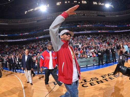 意甲：国米主场3-0击败博洛尼亚（意甲联赛：国际米兰主场三球零封博洛尼亚）